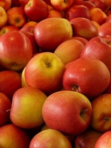dentist recommended foods for whiter teeth