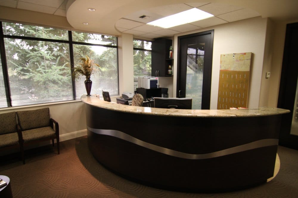 Smiles of Bellevue reception desk